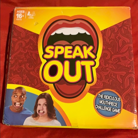 Hasbro Speak Out Game NEW - Picture 1 of 4